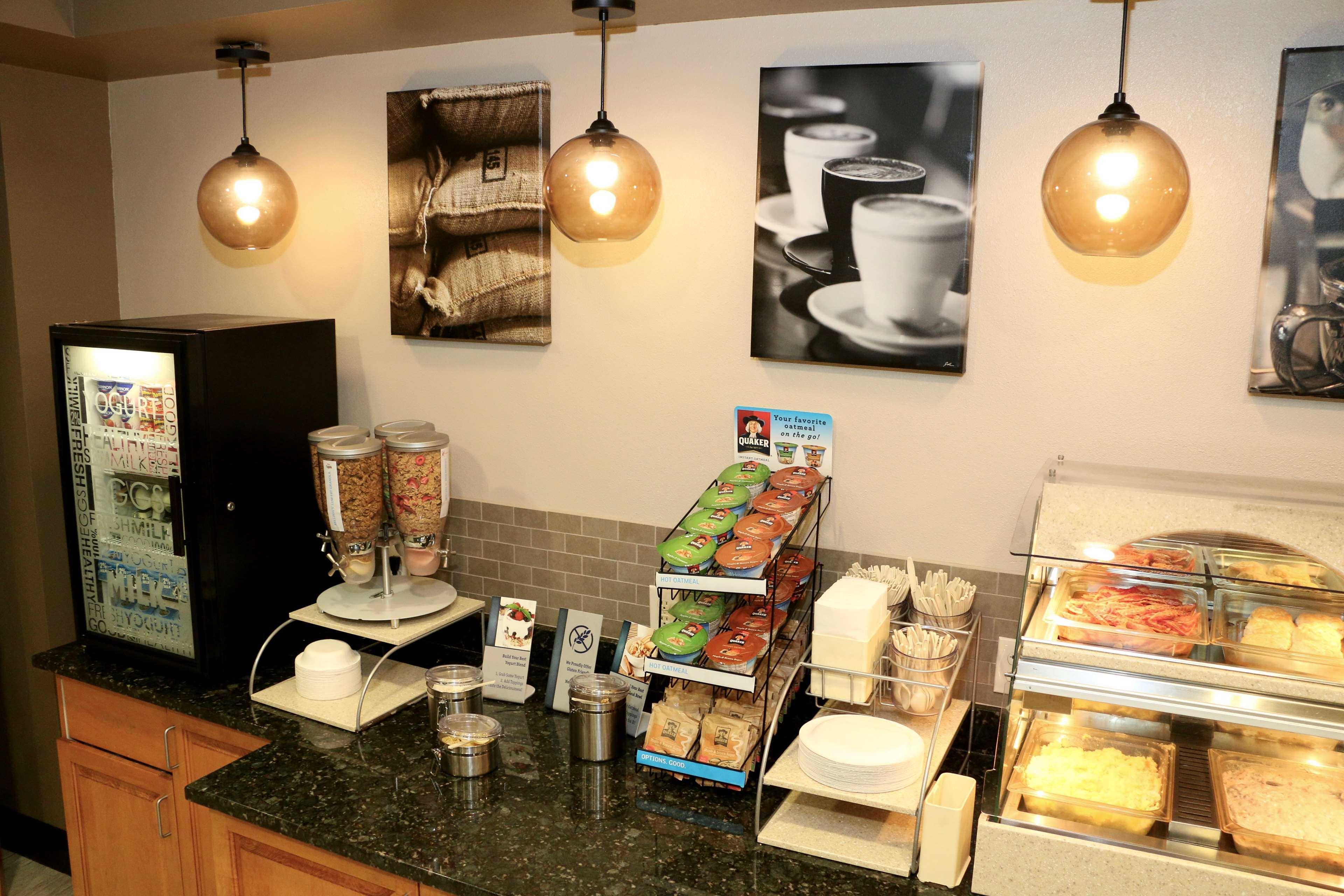Best Western Plus Omaha Airport Inn Carter Lake Εξωτερικό φωτογραφία